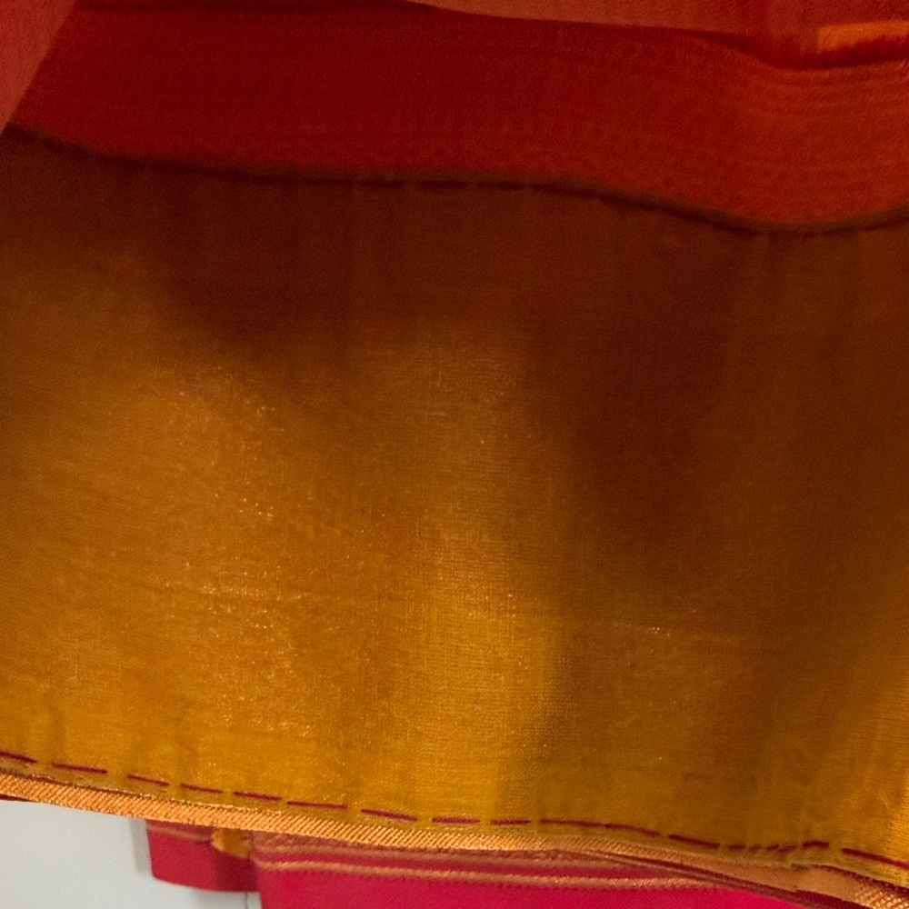 9 yards Vibrant Yellow and Red Embroidered Yeola Paithani Nauvvari sari - Picture 4 of 16